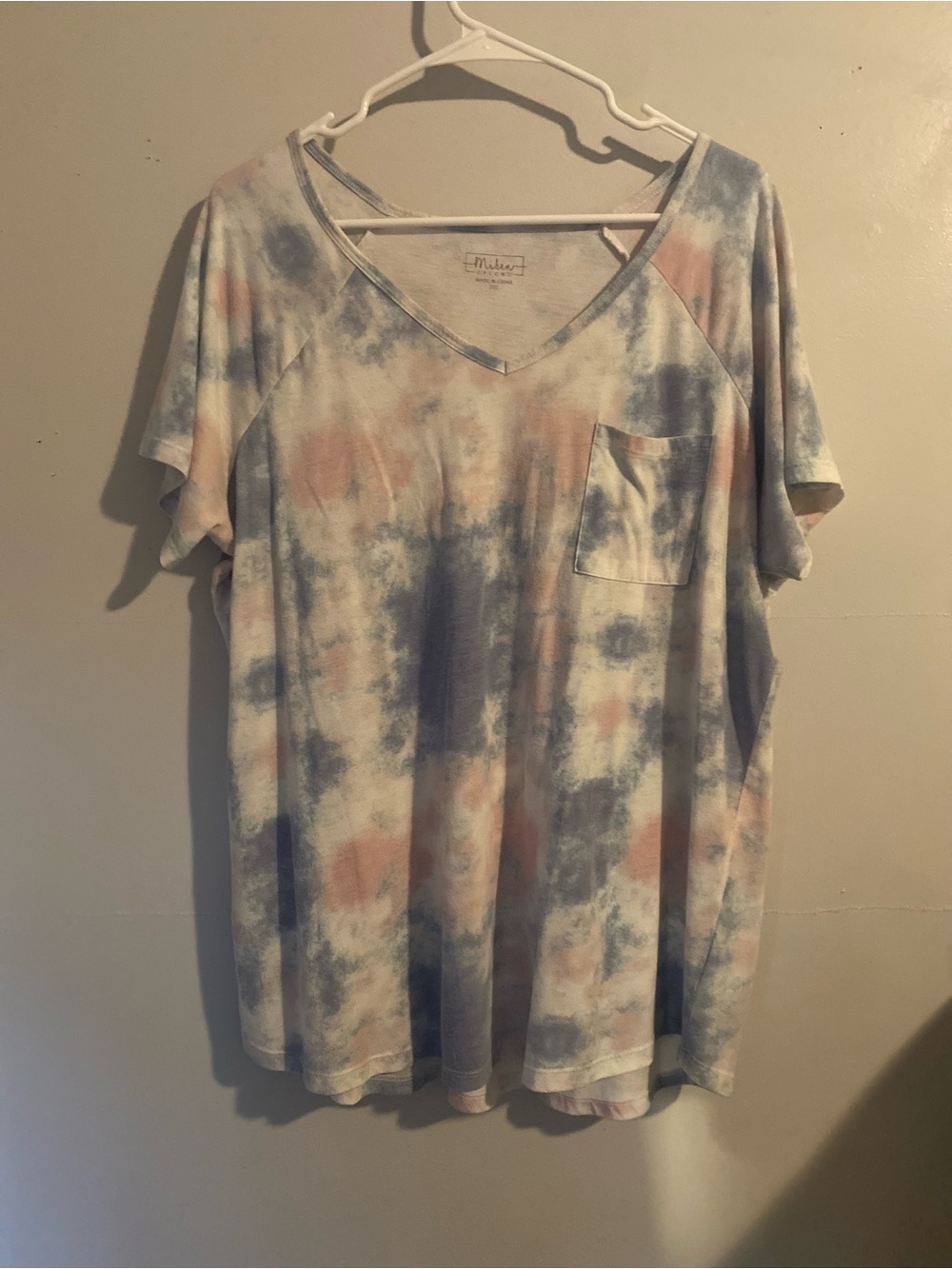 Miken Tie-Dye V-Neck Pocket Tee - Blue & Pink